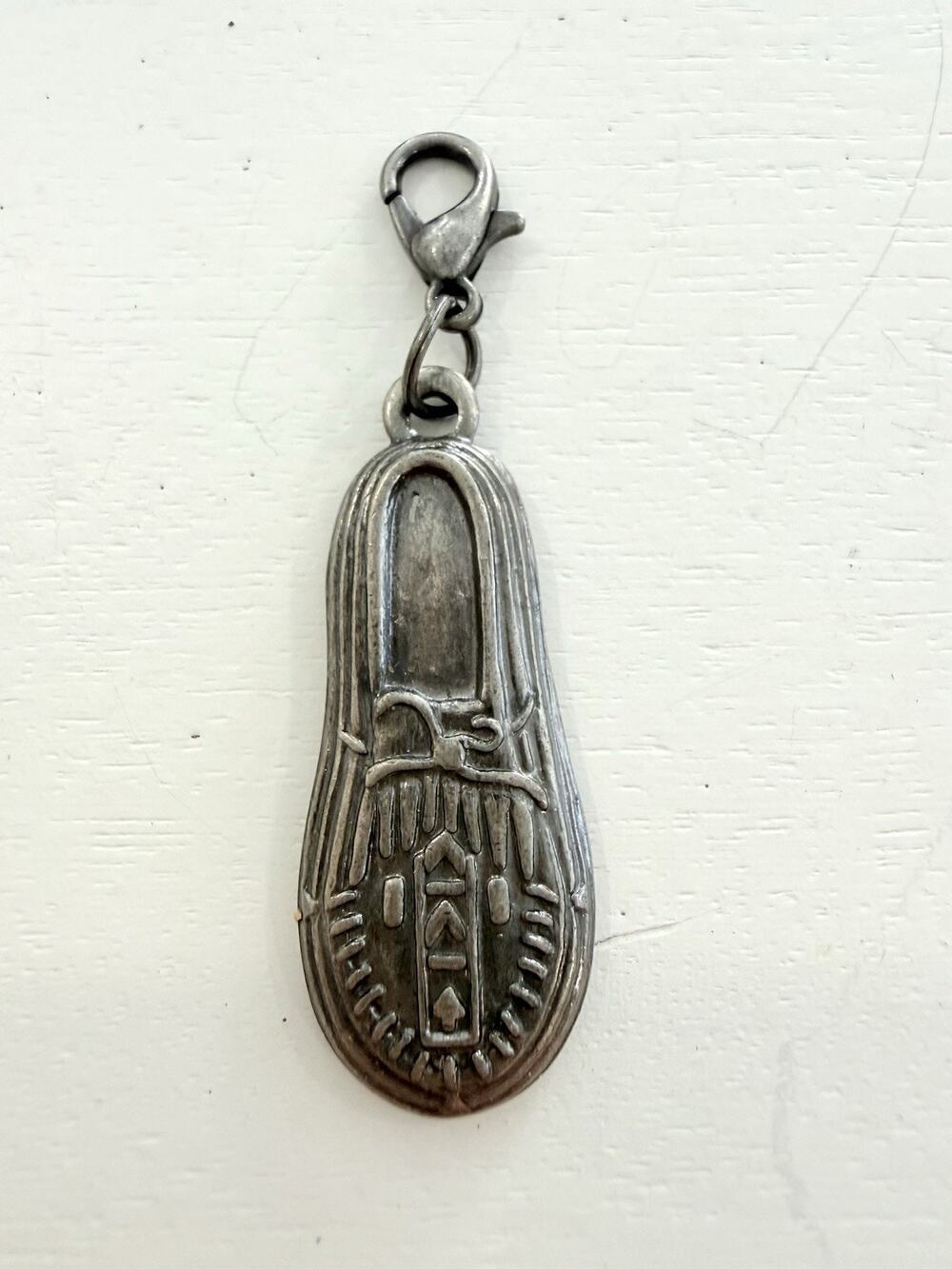 Vintage St. Labre Indian School Moccasin Shoe Pendant Zipper Pull Charm